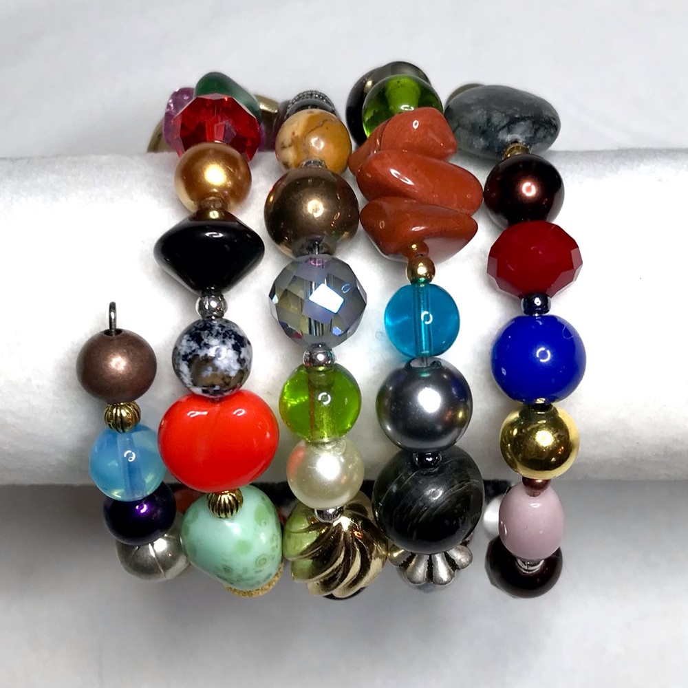Handmade Bracelet with Vintage and Modern Elements (B76-5H) New Without Tags - Picture 5 of 8